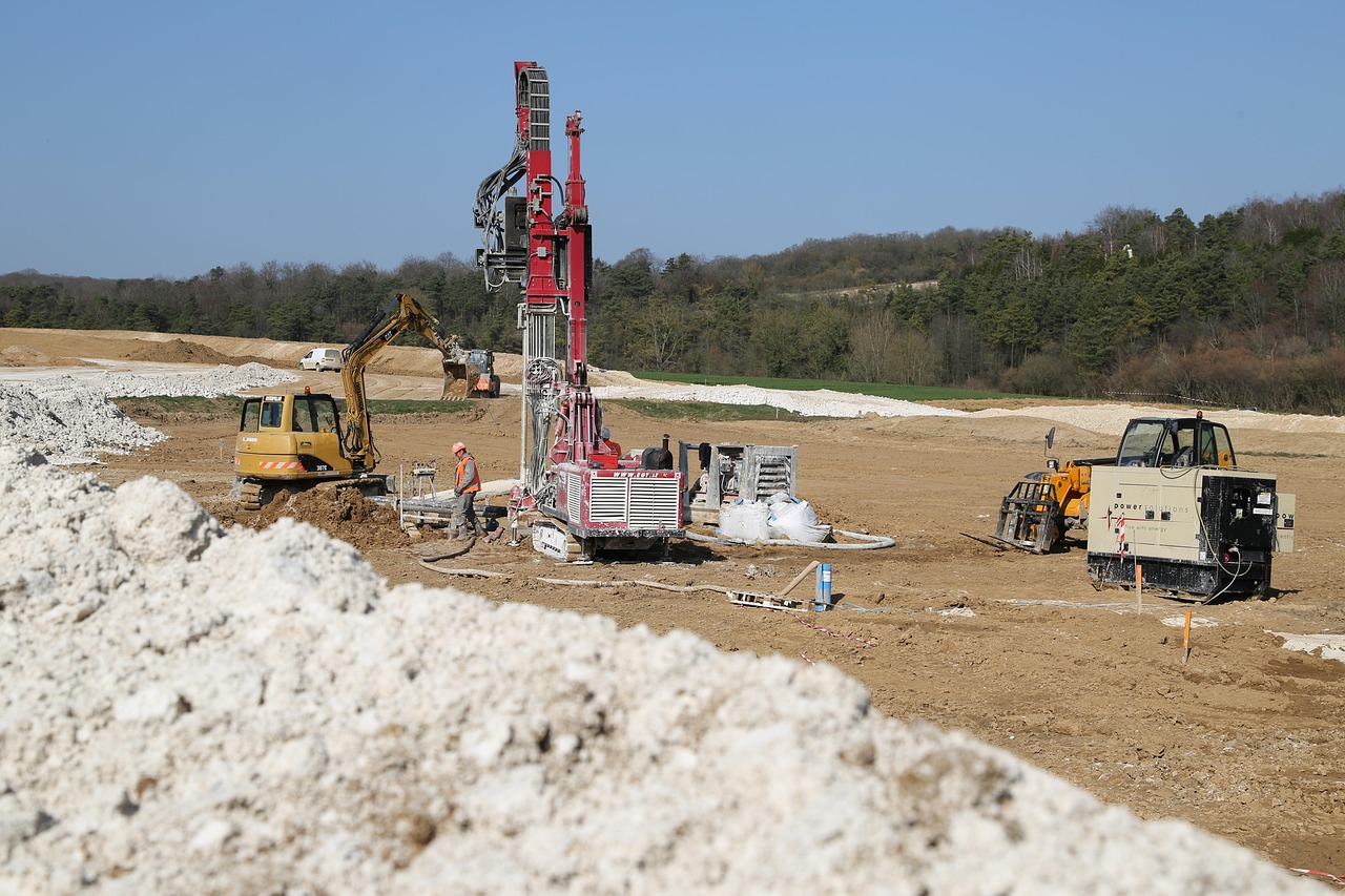 某建筑央企三级公司拖欠□□万材料款案